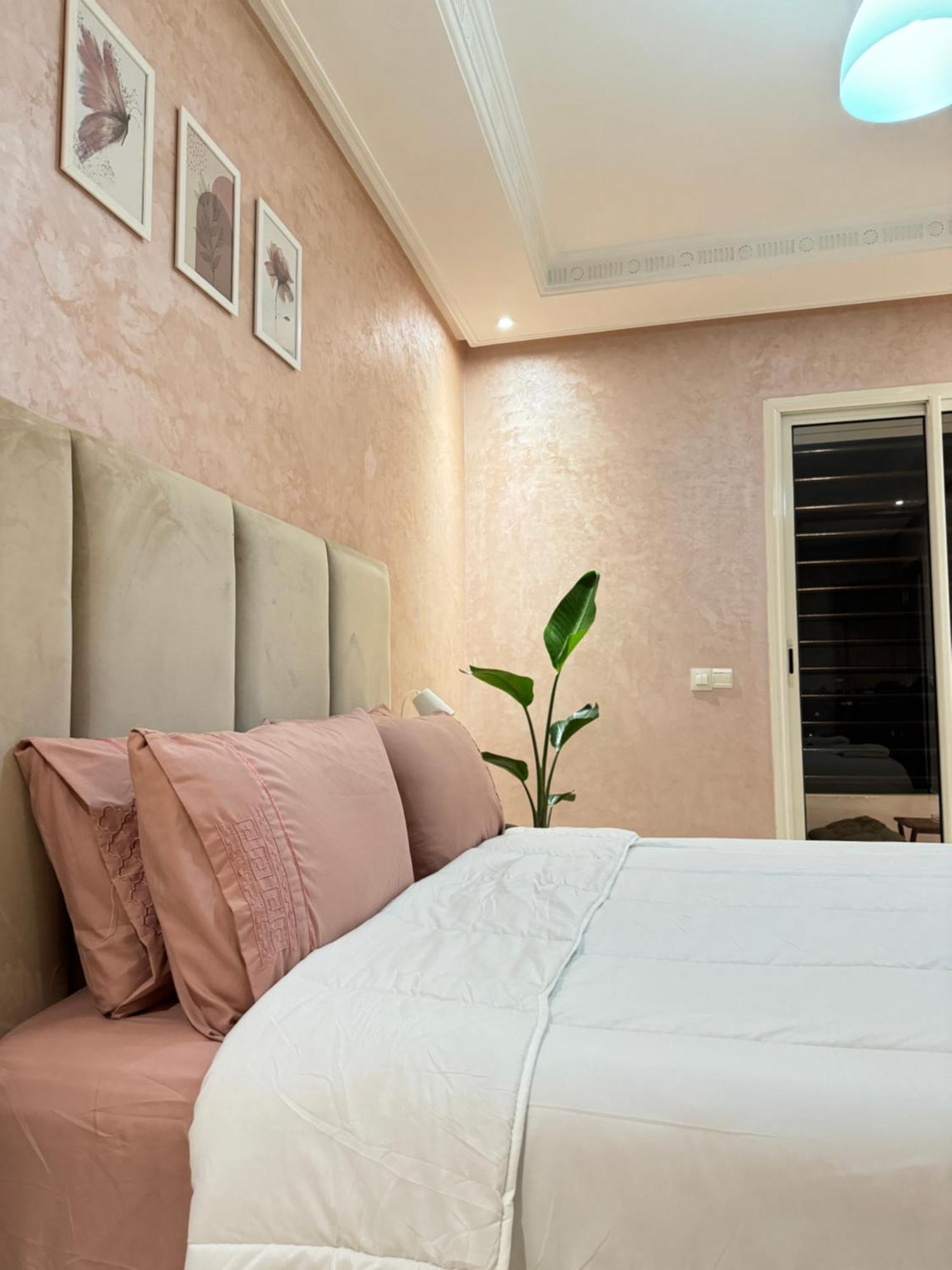 Suitouiss - Agdal 2 - Appartement A 2 Minutes De La Gare De Train Tgv Rabat Esterno foto