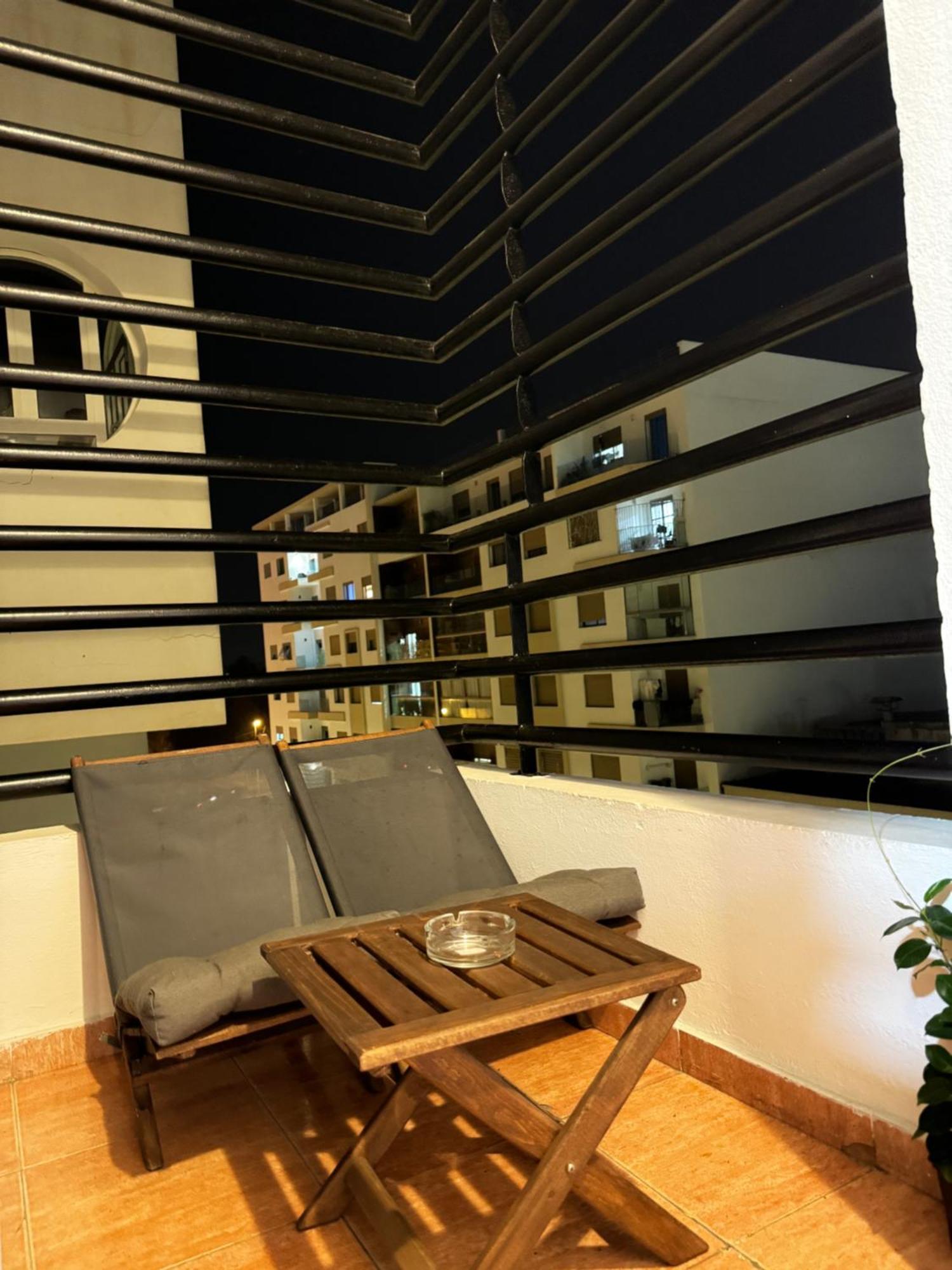 Suitouiss - Agdal 2 - Appartement A 2 Minutes De La Gare De Train Tgv Rabat Esterno foto