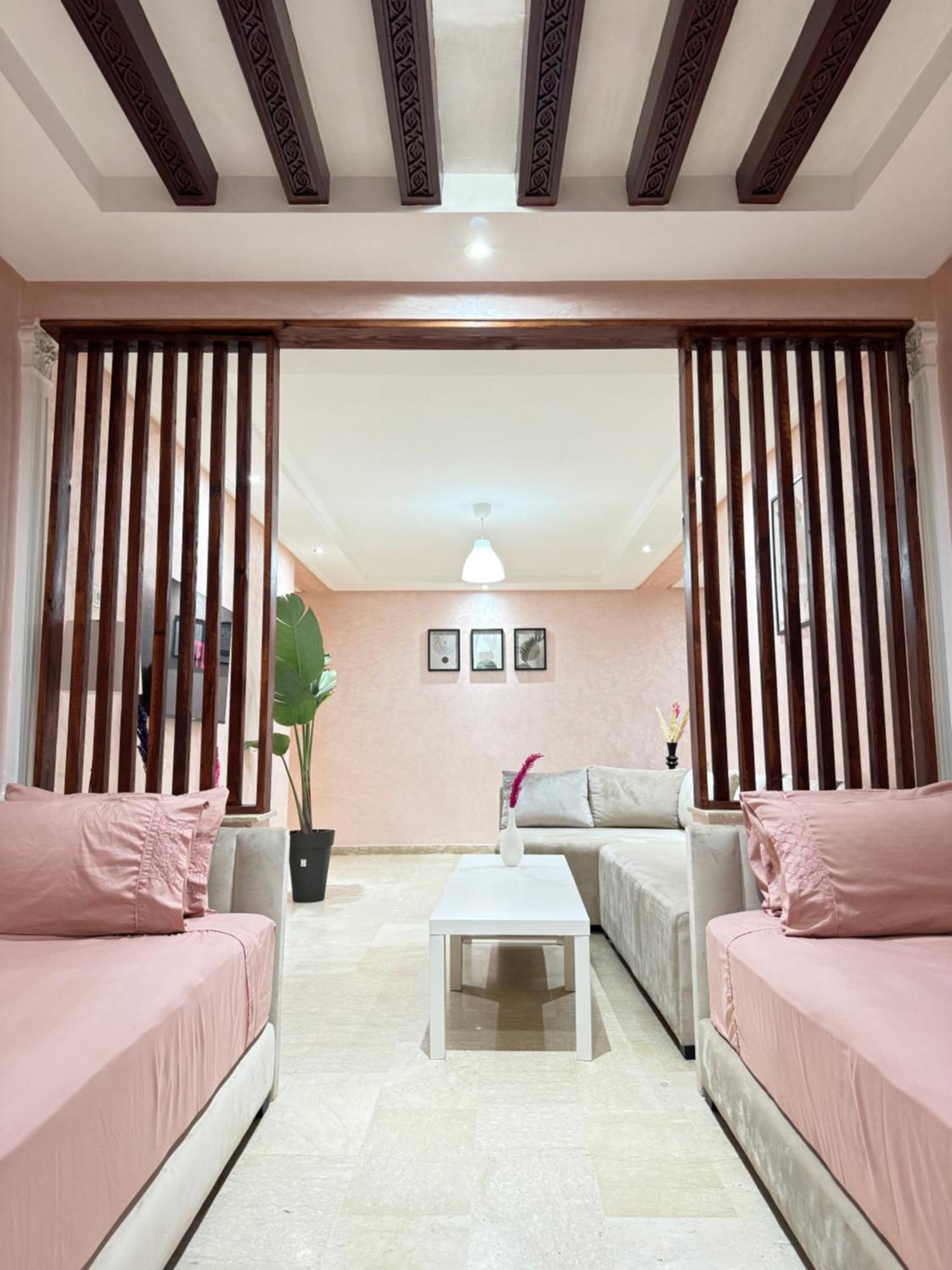 Suitouiss - Agdal 2 - Appartement A 2 Minutes De La Gare De Train Tgv Rabat Esterno foto