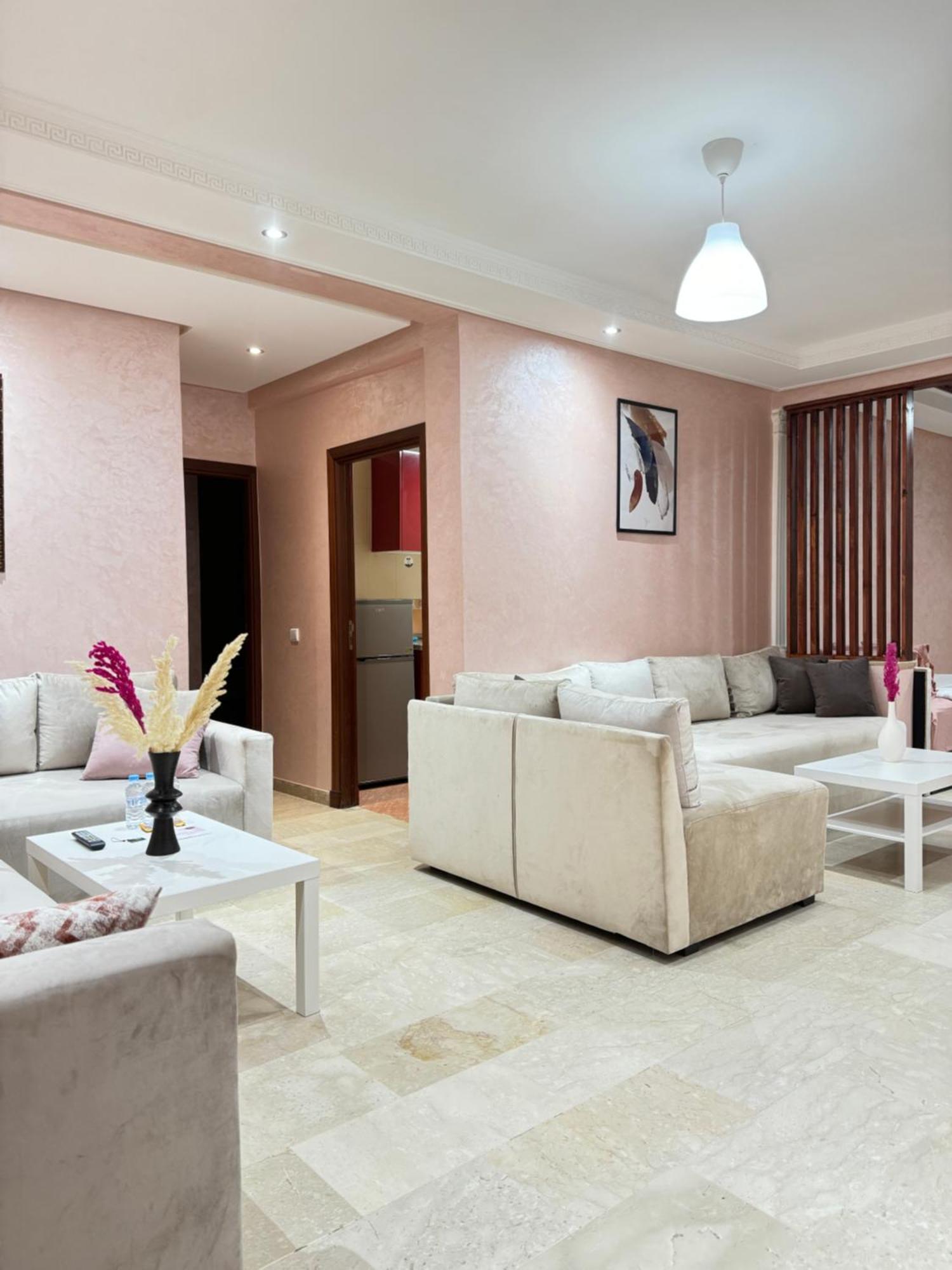 Suitouiss - Agdal 2 - Appartement A 2 Minutes De La Gare De Train Tgv Rabat Esterno foto
