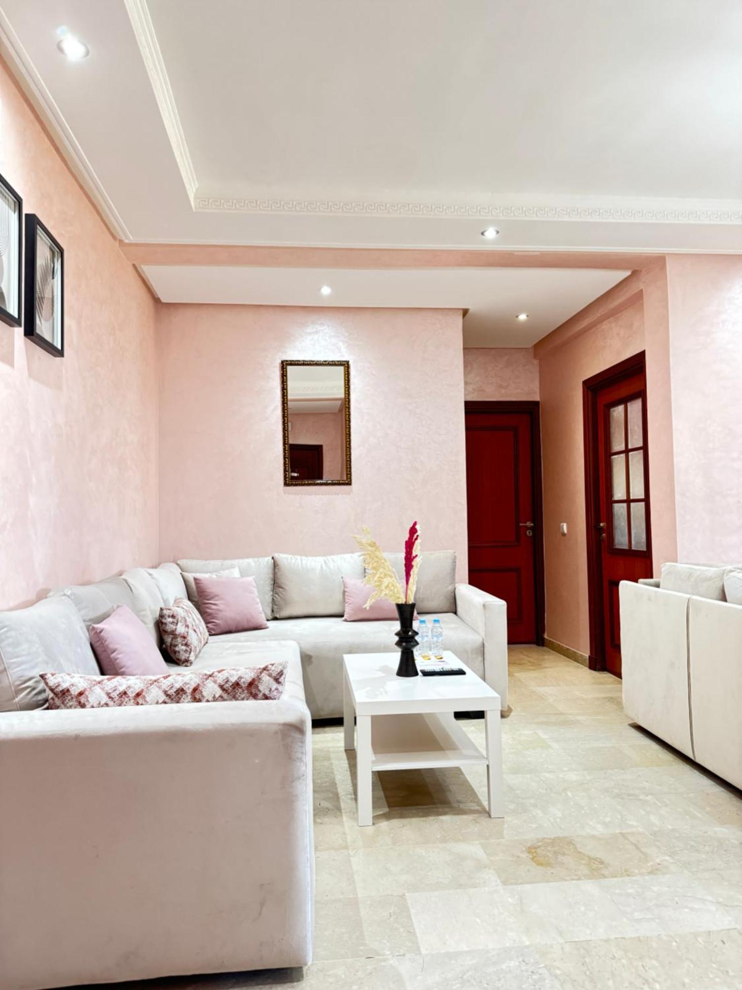 Suitouiss - Agdal 2 - Appartement A 2 Minutes De La Gare De Train Tgv Rabat Esterno foto